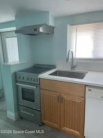 230 Avenida Central Indialantic FL 32903