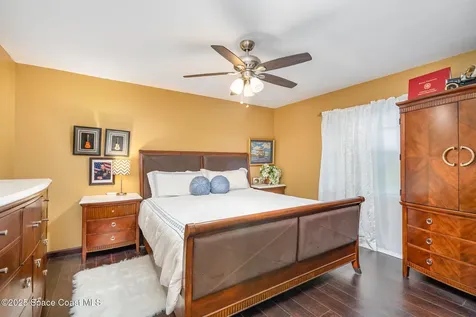 562 Lake Ashley Circle Melbourne FL 32904