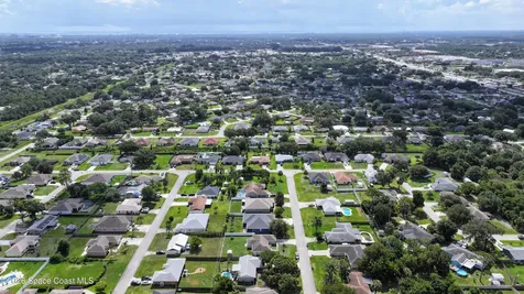 667 Antigua Street NE Palm Bay FL 32907