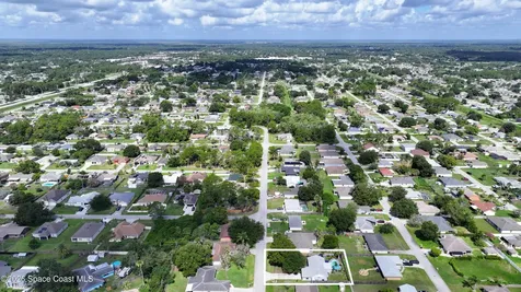 667 Antigua Street NE Palm Bay FL 32907
