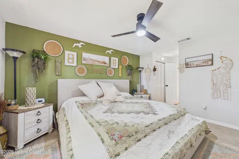 667 Antigua Street NE Palm Bay FL 32907