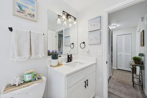 667 Antigua Street NE Palm Bay FL 32907