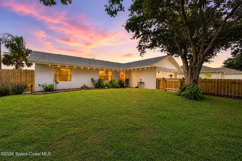 667 Antigua Street NE Palm Bay FL 32907