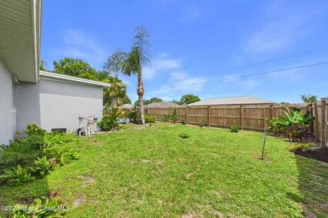 667 Antigua Street NE Palm Bay FL 32907