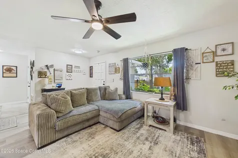 667 Antigua Street NE Palm Bay FL 32907