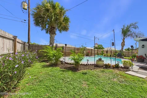 667 Antigua Street NE Palm Bay FL 32907