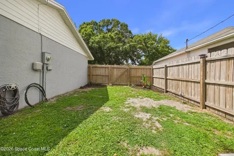 667 Antigua Street NE Palm Bay FL 32907