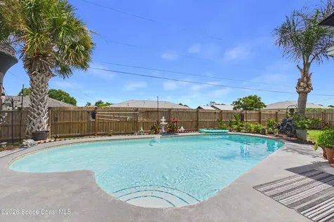 667 Antigua Street NE Palm Bay FL 32907