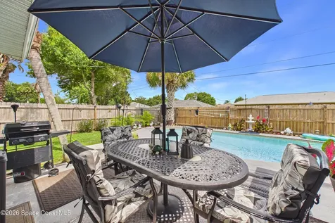 667 Antigua Street NE Palm Bay FL 32907