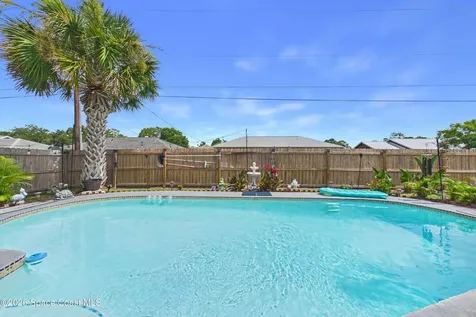 667 Antigua Street NE Palm Bay FL 32907