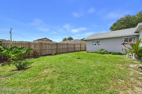 667 Antigua Street NE Palm Bay FL 32907