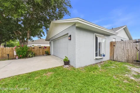 667 Antigua Street NE Palm Bay FL 32907