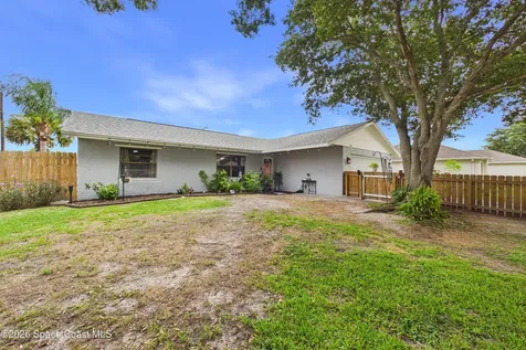 667 Antigua Street NE Palm Bay FL 32907
