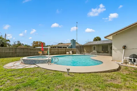 297 Harvey Avenue NE Palm Bay FL 32907