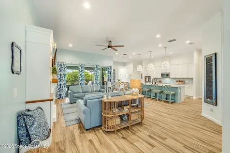 384 Loymer Circle Merritt Island FL 32953