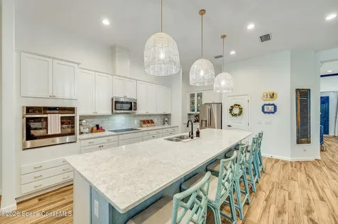 384 Loymer Circle Merritt Island FL 32953
