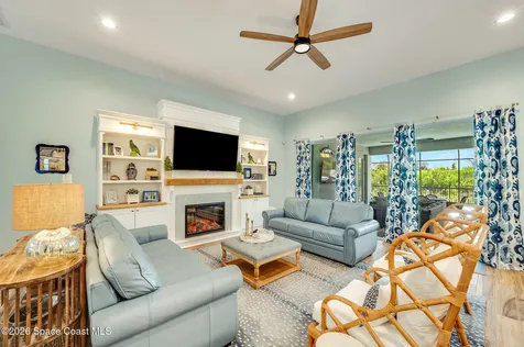 384 Loymer Circle Merritt Island FL 32953