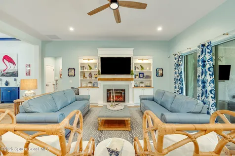 384 Loymer Circle Merritt Island FL 32953