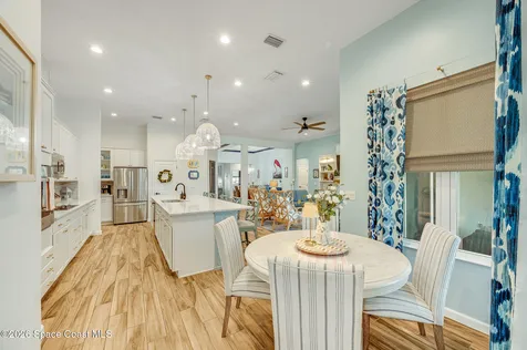 384 Loymer Circle Merritt Island FL 32953