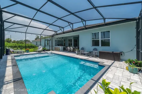 384 Loymer Circle Merritt Island FL 32953
