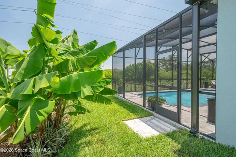 384 Loymer Circle Merritt Island FL 32953