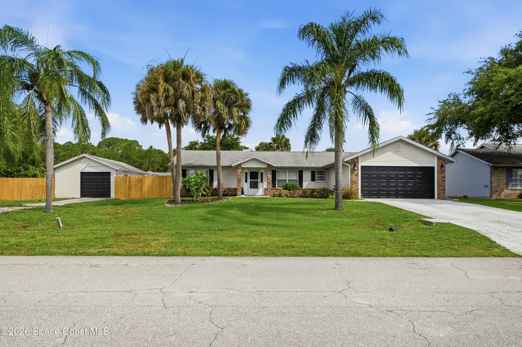 271 Hammock Road SE Palm Bay FL 32909