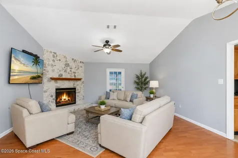 271 Hammock Road SE Palm Bay FL 32909