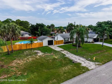 271 Hammock Road SE Palm Bay FL 32909