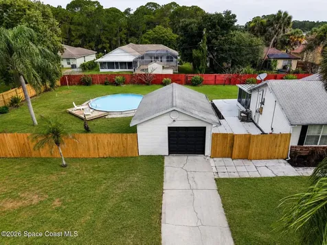 271 Hammock Road SE Palm Bay FL 32909