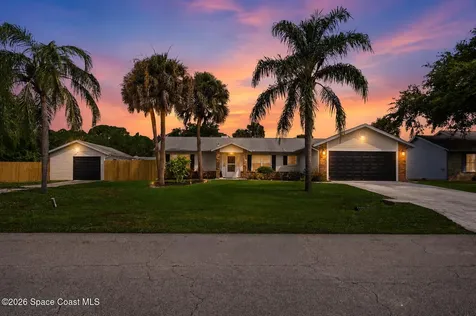 271 Hammock Road SE Palm Bay FL 32909
