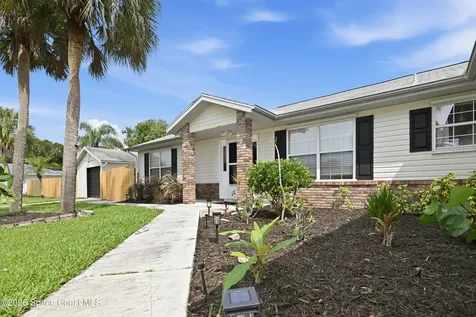 271 Hammock Road SE Palm Bay FL 32909