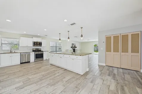 918 Bluewater Drive Indian Harbour Beach FL 32937