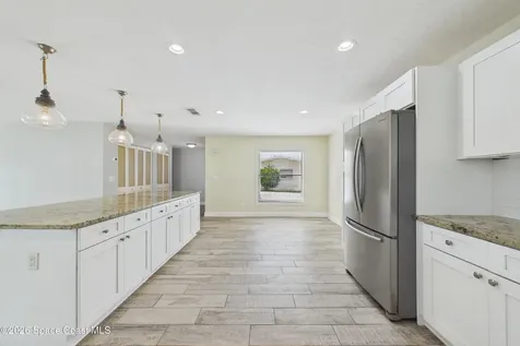 918 Bluewater Drive Indian Harbour Beach FL 32937