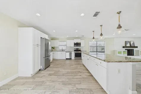 918 Bluewater Drive Indian Harbour Beach FL 32937