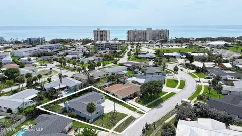 918 Bluewater Drive Indian Harbour Beach FL 32937