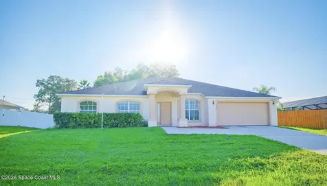 1563 Eldron Boulevard SE Palm Bay FL 32909