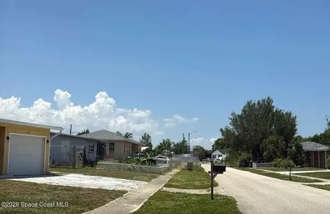 611 Floral Lane Port Charlotte FL 33952