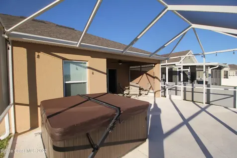 2448 Snapdragon Drive NW Palm Bay FL 32907