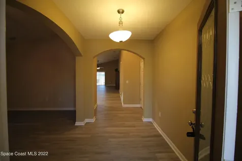 2448 Snapdragon Drive NW Palm Bay FL 32907