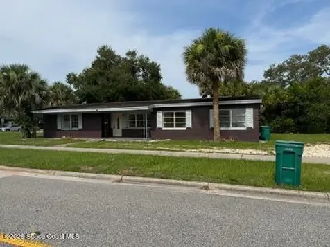 316 E Strawbridge Avenue Melbourne FL 32901