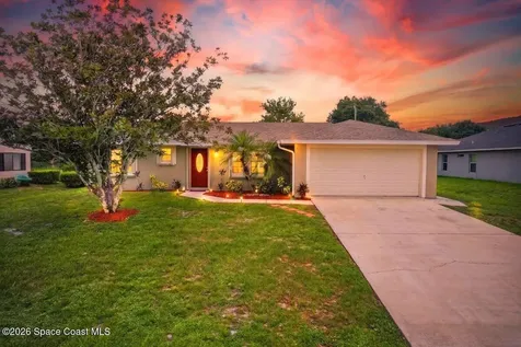 1337 Gilpin Street NW Palm Bay FL 32907