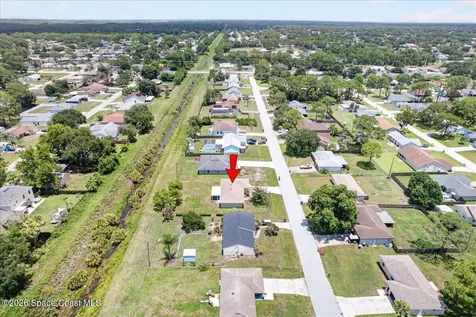 1337 Gilpin Street NW Palm Bay FL 32907