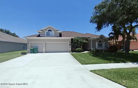 464 Hiking Trail Melbourne FL 32904