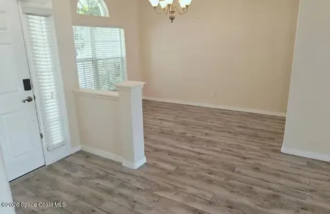 464 Hiking Trail Melbourne FL 32904