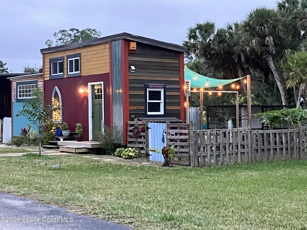 232 Flamingo Drive Cocoa FL 32926