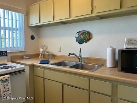 390 W Cocoa Beach Causeway Cocoa Beach FL 32931