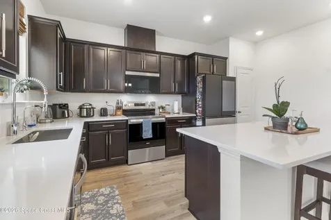 618 Kerrs Lane SE Palm Bay FL 32909