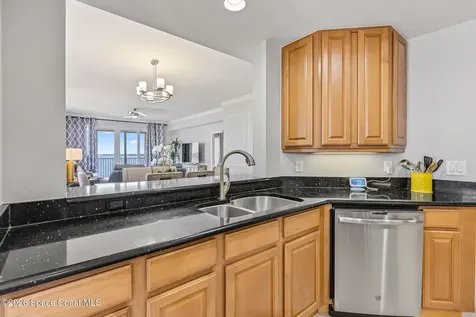 93 Delannoy Avenue Cocoa FL 32922