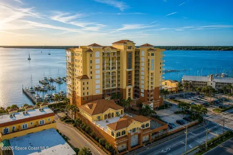 93 Delannoy Avenue Cocoa FL 32922