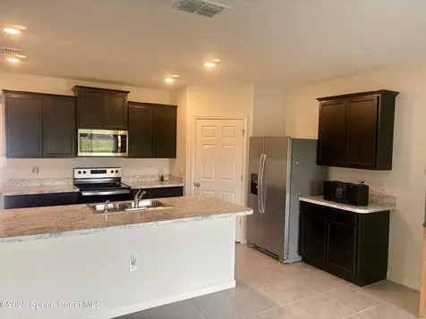 859 Serenade Street NW Palm Bay FL 32907
